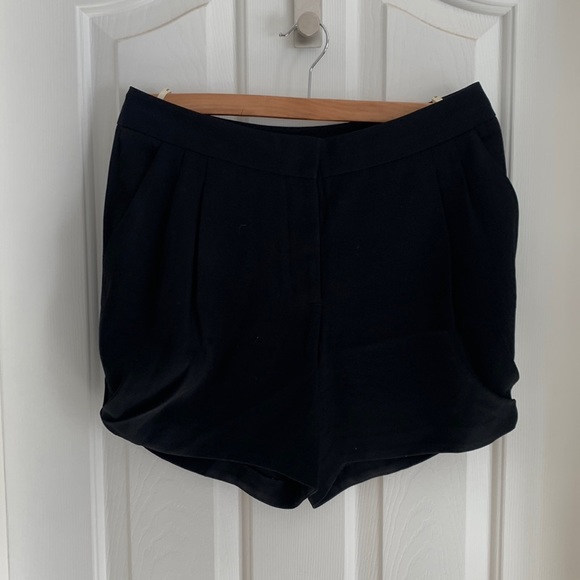 Wilfred high waisted dress shorts - Picture 1 of 3
